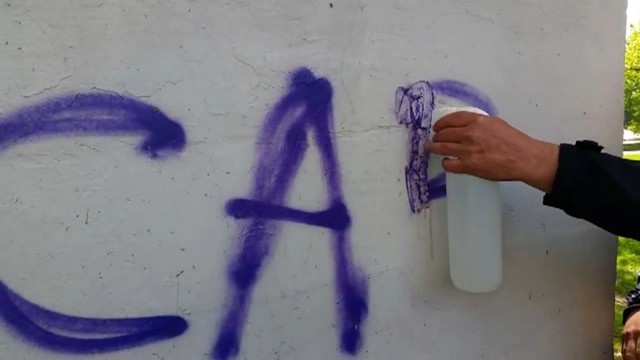 Za faszystowskie graffiti trafi przed sąd. To efekt działań policji