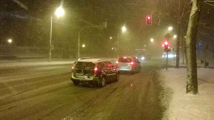Śnieg w Lublinie. Do godz. 7 rano nie było ani jednej kolizji