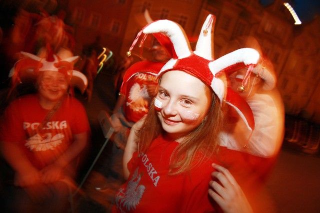 Polacy z roku na rok są szczęśliwsi. Nie tylko podczas Euro