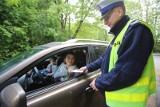 Wymiana bezterminowego prawa jazdy. Kiedy należy to zrobić? Co grozi kierowcy za nieważny dokument?