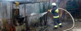 Pożar na "ryneczku" przy ul. Prądzyńskiego. Całkowicie spłonęło jedno ze stoisk (wideo, zdjęcia)  