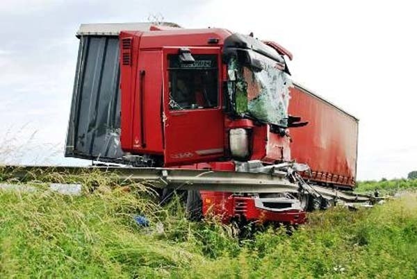 Wypadek busa - Chrzczonowice...