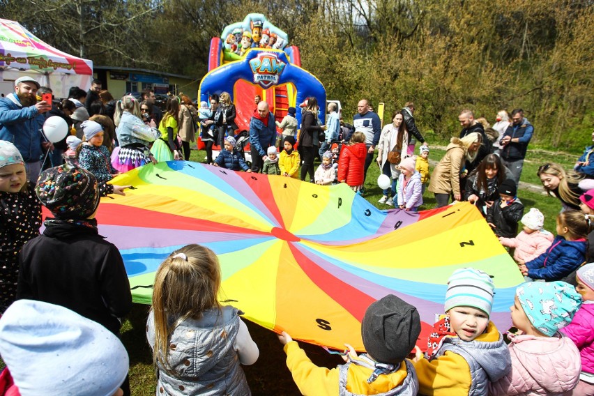 Piknik wyborczy Grzegorza Brauna na Lisiej Górze w Rzeszowie [ZDJĘCIA]