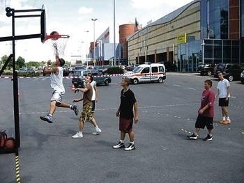 W rozgrywkach "Kraków Street Ball" może wziąć udział każda osoba urodzona w latach 1991-1995