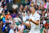 Wimbledon. Uczeń przerósł mistrza. Hubert Hurkacz ograł Rogera Federera i jest w półfinale! Kolejny koncert Polaka [WIDEO]