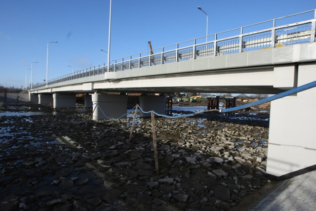 Most Strachociński na przełomie 2016 i 2017 roku. To już końcówka prac
