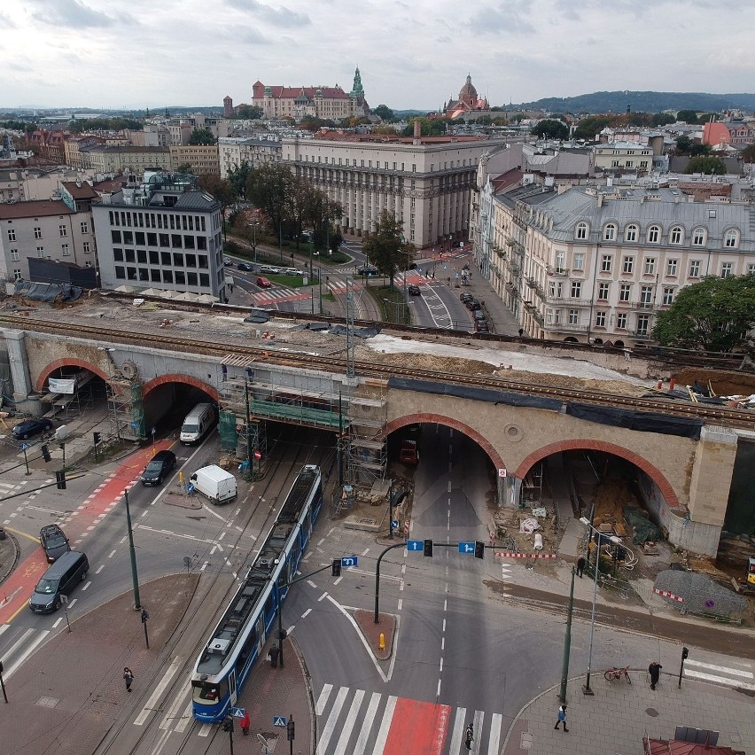 Kraków. Powstaje przystanek kolejowy Grzegórzki. Już widać część konstrukcji [ZDJĘCIA]
