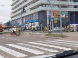 Wypadek na skrzyżowaniu Konstytucji 3 Maja i Rzemieślniczej w Białymstoku. Kobieta trafiła do szpitala (zdjęcia)