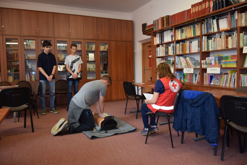 Bezpieczeństwo na 6 w Szkole Podstawowej Nr 9 w Białymstoku...