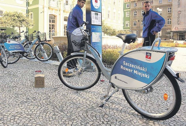 popdis 1 To tylko pokaz możliwości systemu, który oferuje jeden z operatorów roweru miejskiego. W przyszłym roku takich stacji w Szczecinie może być 33. 