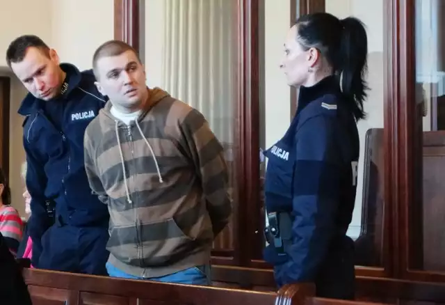 Piotr Mikołajczyk od 12 lat odsiaduje wyrok za rzekome zamordowanie dwóch kobiet.