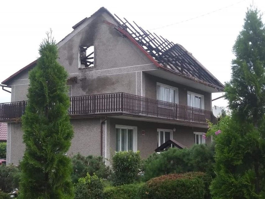 Pożar w Niezdowie. Zostali bez dachu nad głową