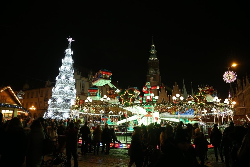 Rozświetlenie choinki na wrocławskim Rynku