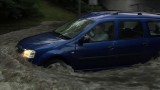 Warszawa. Wielka burza, auta jak amfibie (wideo)