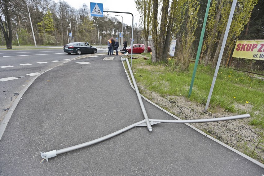 Do zdarzenia doszło w poniedziałek (2 maja) na al....