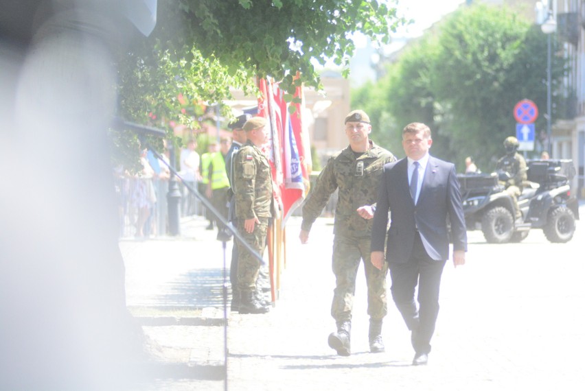 W Radomiu złożyli przysięgę wojskową żołnierze 6. Mazowieckiej Brygady Obrony Terytorialnej. Wydarzeniu towarzyszy wojskowy festyn rodzinny