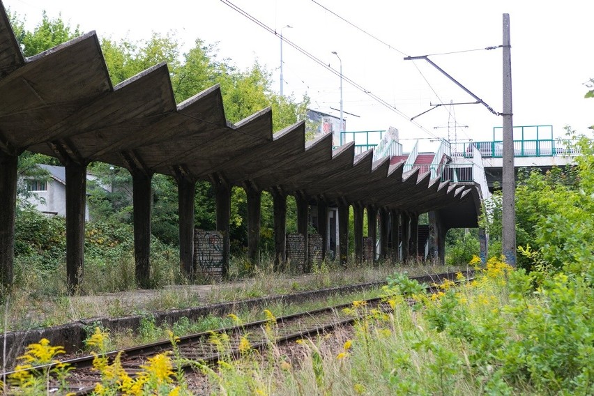 Chcą ratować wiatę na peronie Pogodno. Sprawdź pomysły architektów 