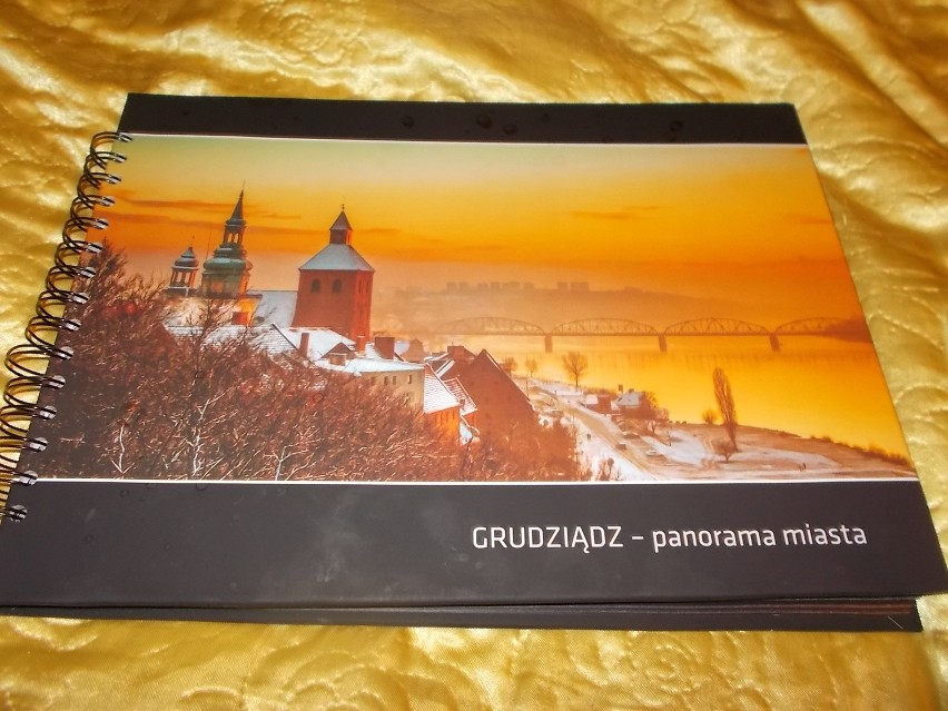 Album ze zdjęciami Grudziądza wykonanymi przez: Wojciecha...