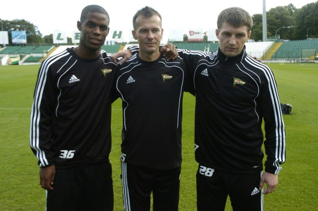 Marek Zieńczuk (w środku) w barwach Lechii Gdańsk