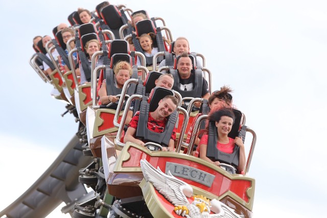 Lech Coaster to największa atrakcja Śląskiego Wesołego Miasteczka Legendia