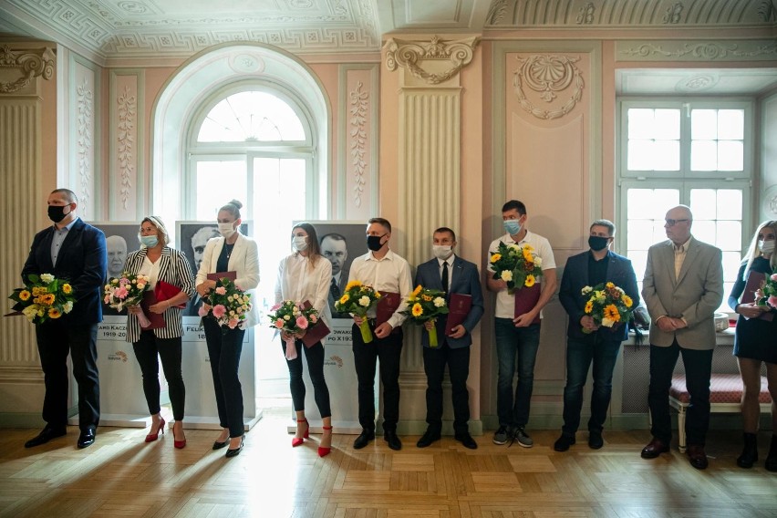 Prezydent miasta Białegostoku pogratulował medalistom z...