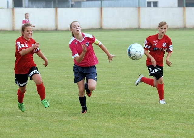 W meczu 3. kolejki III ligi kobiet Wda/Strażak Przechowo zremisowała z Vikingiem Aleksandrów Kujawski 2:2 (0:1). Gospodynie przegrywały już 0:2, ale zdołały odrobić straty. To drugi remis Wdy/Strażak w tym sezonie.