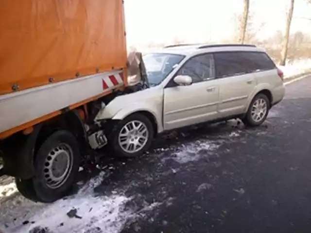 Ogromny korek w kierunku Katowic - na wysokości CH M1. Zobacz kolejne zdjęcia. Przesuwaj zdjęcia w prawo - naciśnij strzałkę lub przycisk NASTĘPNE