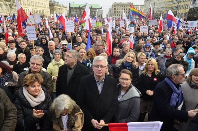 Hasło "Wolne Miasto Poznań" wielokrotnie przewijało się podczas demonstracji Komitetu Obrony Demokracji, w których brał udział prezydent Poznania Jacek Jaśkowiak