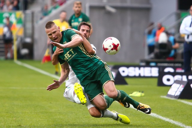 Marcin Robak. Śląsk - Lech TRANSMISJA NA ŻYWO 22.09.2017 Ekstraklasa (Gdzie w TV, STREAM ONLINE, LIVE). Dwa gole Legii, dwa Górnikowi Zabrze... Marcin Robak pewnie chciały podtrzymać tę passę i strzelić także w piątek (g. 20.30) Lechowi Poznań. W tym sezonie w lidze do siatki trafił już sześć razy