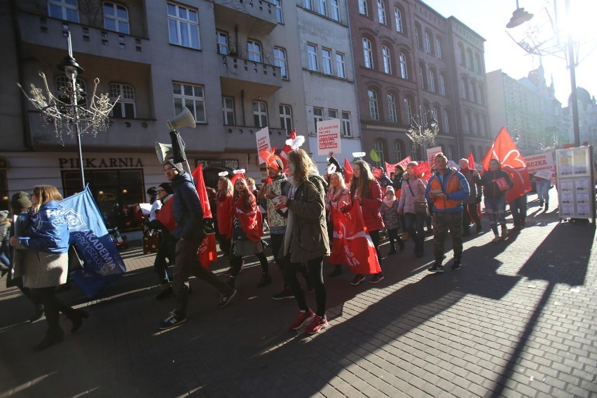 Marsz Szlachetnej Paczki w Katowicach odbył się w sobotę 17...