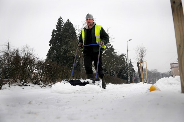 Lekki atak zimy w Toruniu. Na ulicach bezpiecznie