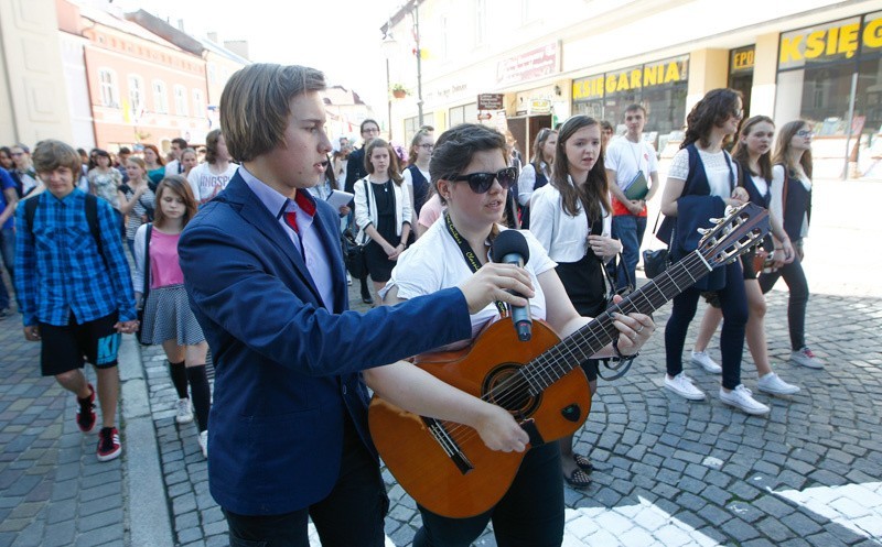 Powitanie symboli Światowych Dni Młodzieży w  Rzeszowie.