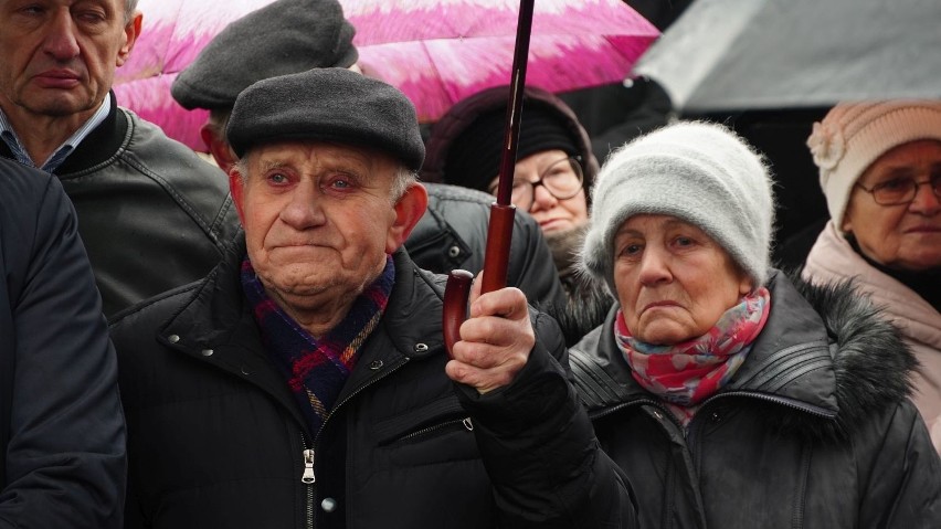 Bielsk Podlaski modlił się za ofiary oddziału Romualda Rajsa ps. "Bury". "Dzisiaj wspominamy męczenników zamordowanych za wiarę" [ZDJĘCIA]