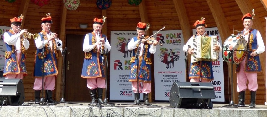 Weekend na ludową nutę - kapele "rżną" w Busku od ucha do ucha! [ZDJĘCIA]