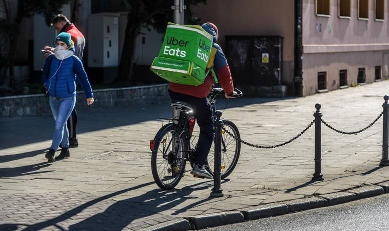 Dostawca potraw - 39 ofert pracy dostępnych w GUP w Krakowie