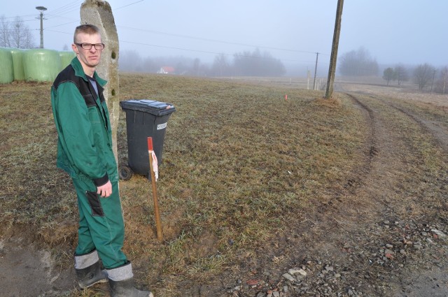 Pan Łukasz i droga przez pole