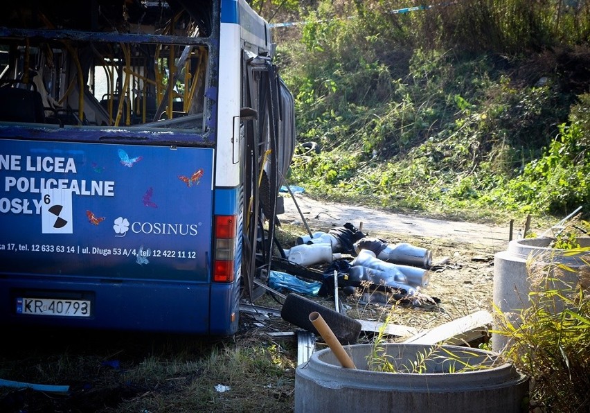 Wrocław: Tak wygląda autobus po wybuchu bomby