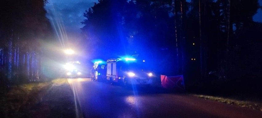 Wypadek w Łęgach z udziałem motocyklisty. Mężczyzna zginął na miejscu. 8.08.2022