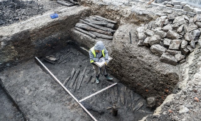 Nowe odkrycia archeologiczne na ulicy Grunwaldzkiej w Rzeszowie.