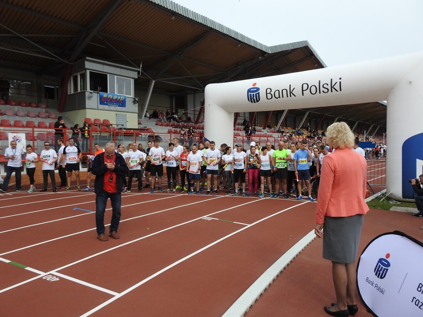 3. PKO Bieg Charytatywny w Białymstoku na stadionie ZOS...