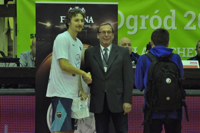 Bartosz Diduszko w poprzedniej kolejce odebrał nagrodę dla gracza miesiąca w PLK.