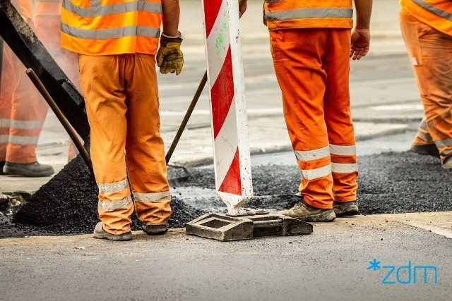 Na niektórych poznańskich ulicach trzeba uważać dzisiaj szczególnie - jazdę utrudniają remonty