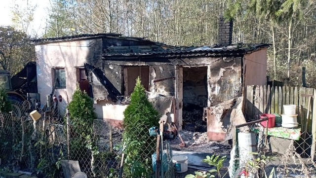 Pożar domu w miejscowości Zrecze Małe. W środku znaleziono zwęglone ciało kobiety.