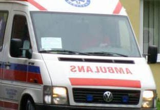 Wypadek miał miejsce na drodze nr 203 w Zakrzewie koło Darłowa.
