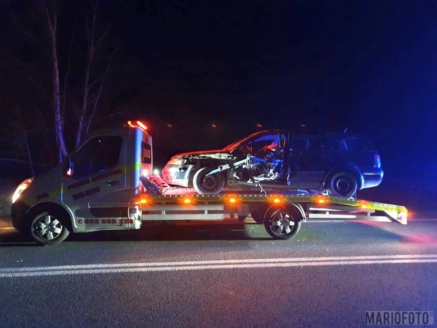 Zderzenie samochodu osobowego z ciężarowym na trasie Opole-Nysa za Niemodlinem. Jedna osoba ranna