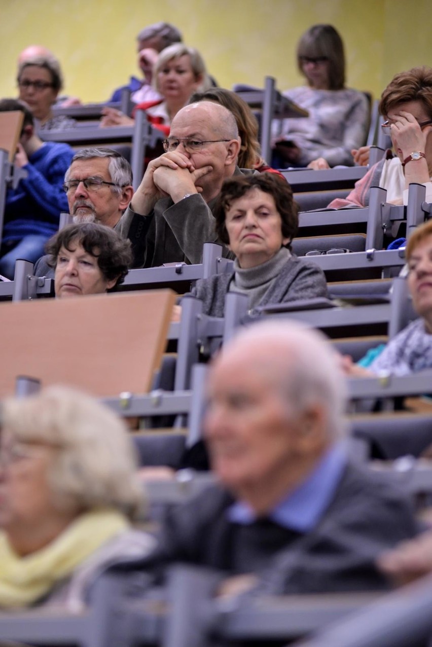 "Aktywny senior" w Gdańsku. Starzejmy się w głowie: można być staruszkiem mając i dwadzieścia lat...