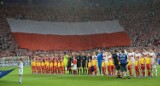 EURO 2012. Wielka flaga pożegnała kibiców w stolicy