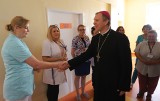 Światowy Dzień Chorego w radomskich szpitalach. Biskup odprawił mszę i odwiedził pacjentów