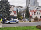 Kraków. Mężczyzna podpalił się przed konsulatem Ukrainy. Walczy o życie w szpitalu