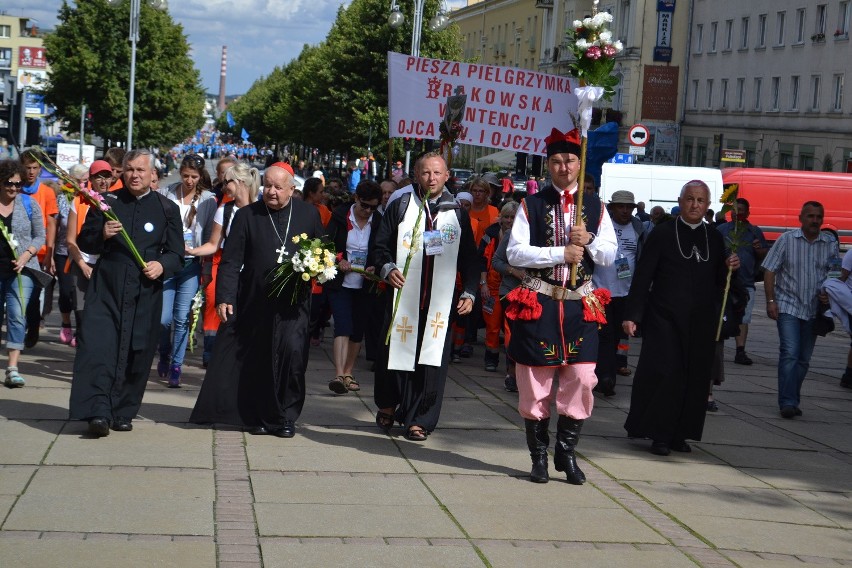 Pielgrzymka Krakowska dotarła na Jasną Górę [ZDJĘCIA]